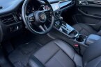 Thumbnail Photo 3 for 2024 Porsche Macan