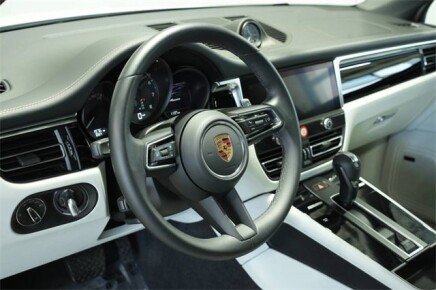 Photo 1 for 2024 Porsche Macan