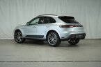 Thumbnail Photo 2 for 2024 Porsche Macan