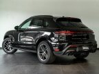 Thumbnail Photo 2 for 2024 Porsche Macan