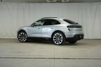 Thumbnail Photo 2 for 2024 Porsche Macan Turbo
