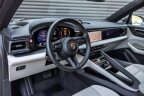 Thumbnail Photo 3 for 2024 Porsche Macan