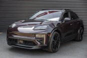 2024 Porsche Macan Turbo