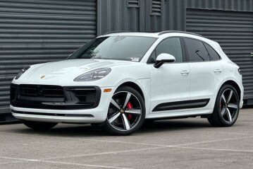 2024 Porsche Macan S