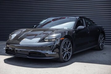 2024 Porsche Taycan 4S