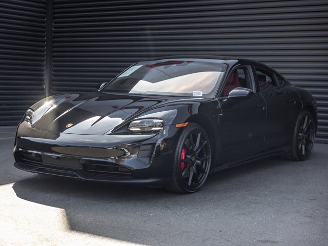 2024 Porsche Taycan GTS