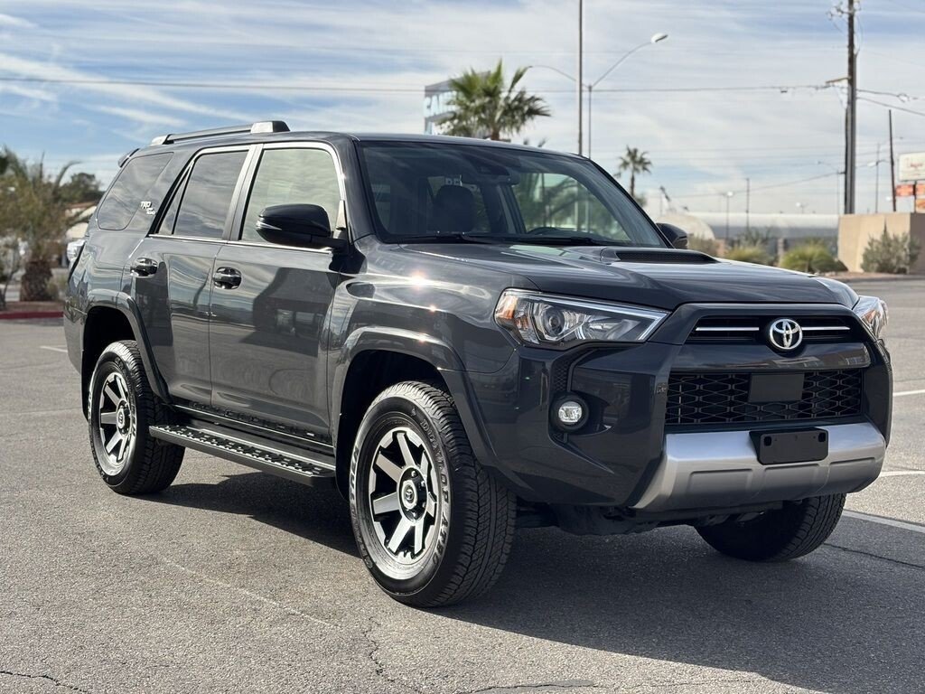 2024 Toyota 4Runner 4WD TRD Off-Road Premium