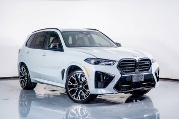 2025 BMW X5M