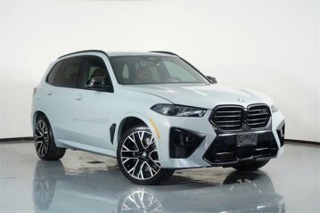 2025 BMW X5M