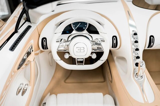 2025-Bugatti-Mistral-Exotics--Car-102764937-98b7bd5ca4092e7b8ab33d15dffd3c6c.jpg