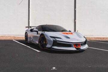 2025 Ferrari SF90 Stradale