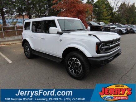 Photo 1 for New 2025 Ford Bronco