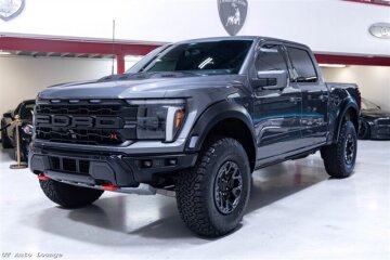 2025 Ford F150 4x4 Crew Cab Raptor