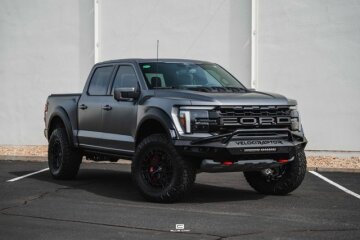 2025 Ford F150 4x4 Crew Cab Raptor