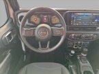 Thumbnail Photo 3 for New 2025 Jeep Gladiator