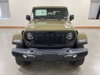 Thumbnail Photo 2 for New 2025 Jeep Gladiator