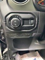 Thumbnail Photo 6 for New 2025 Jeep Gladiator Mojave