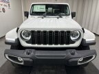 Thumbnail Photo 3 for New 2025 Jeep Gladiator Sport