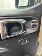 Thumbnail Photo 5 for New 2025 Jeep Gladiator Sport