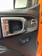 Thumbnail Photo 5 for New 2025 Jeep Gladiator