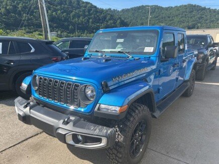Photo 1 for New 2025 Jeep Gladiator Sport