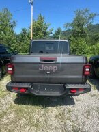 Thumbnail Photo 5 for New 2025 Jeep Gladiator Rubicon