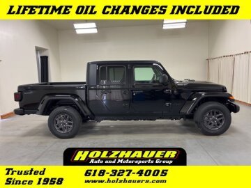 New 2025 Jeep Gladiator Sport
