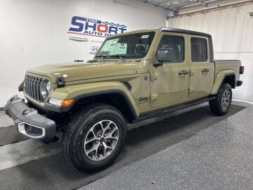 New 2025 Jeep Gladiator Sport
