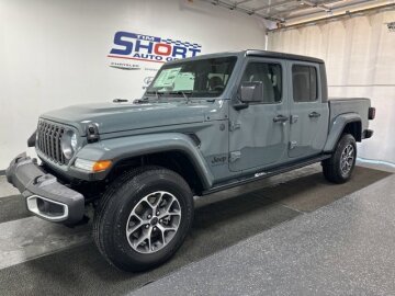 New 2025 Jeep Gladiator Sport