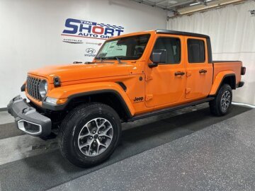 New 2025 Jeep Gladiator Sport