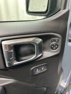 Thumbnail Photo 6 for New 2025 Jeep Wrangler