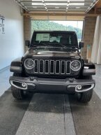 Thumbnail Photo 6 for New 2025 Jeep Wrangler