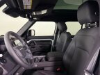 Thumbnail Photo 4 for New 2025 Land Rover Defender