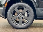 Thumbnail Photo 5 for New 2025 Land Rover Defender