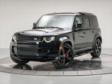 New 2025 Land Rover Defender