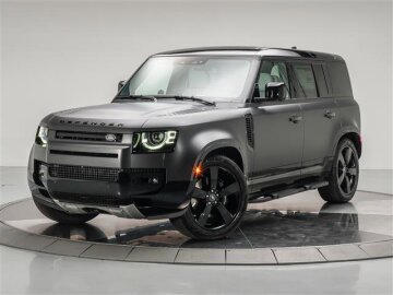 New 2025 Land Rover Defender