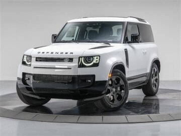 New 2025 Land Rover Defender