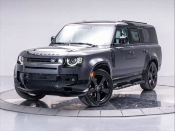 New 2025 Land Rover Defender