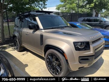 2025 Land Rover Defender