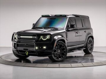 New 2025 Land Rover Defender