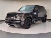 New 2025 Land Rover Range Rover SE