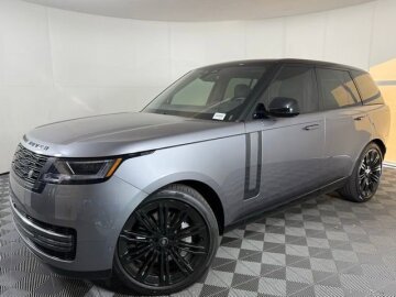 New 2025 Land Rover Range Rover SE