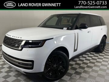 New 2025 Land Rover Range Rover SE