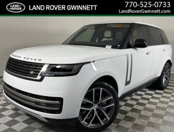 New 2025 Land Rover Range Rover SE