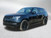 New 2025 Land Rover Range Rover SE