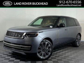 New 2025 Land Rover Range Rover SE