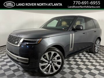 New 2025 Land Rover Range Rover SE