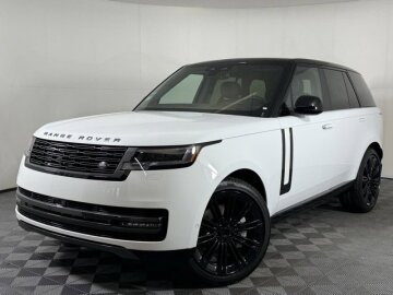 New 2025 Land Rover Range Rover SE