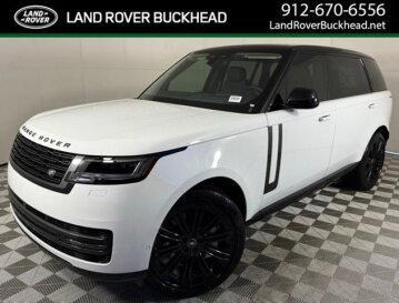 New 2025 Land Rover Range Rover SE