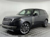New 2025 Land Rover Range Rover SE